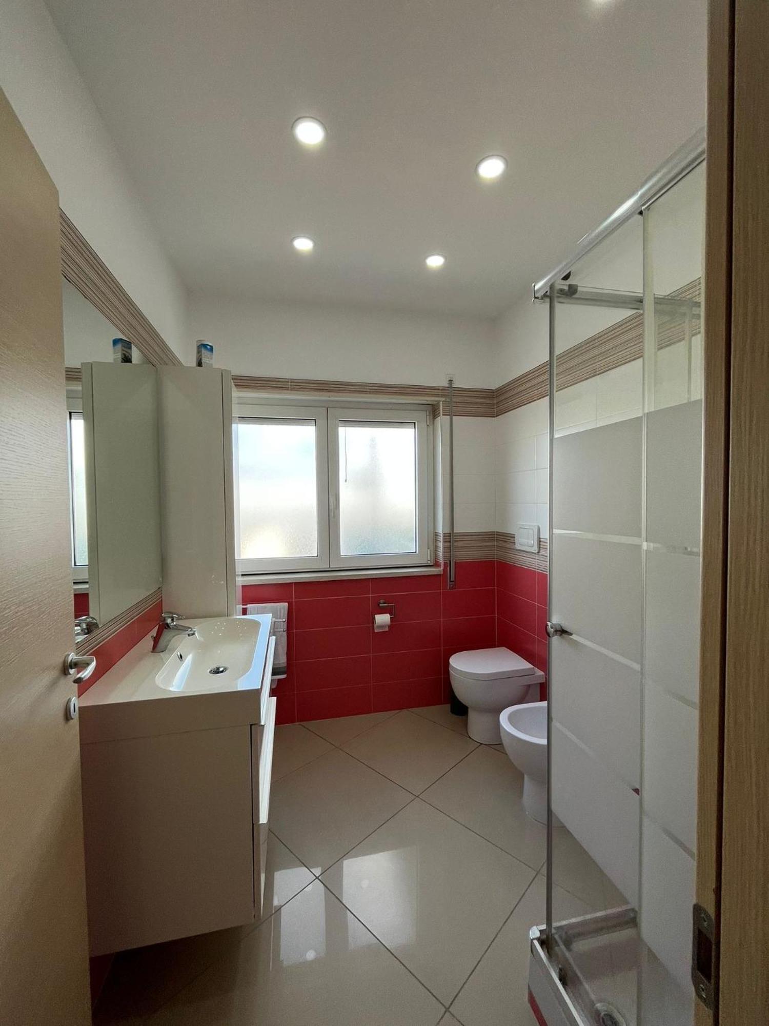 Casa Vacanza Helios Leonforte Екстериор снимка