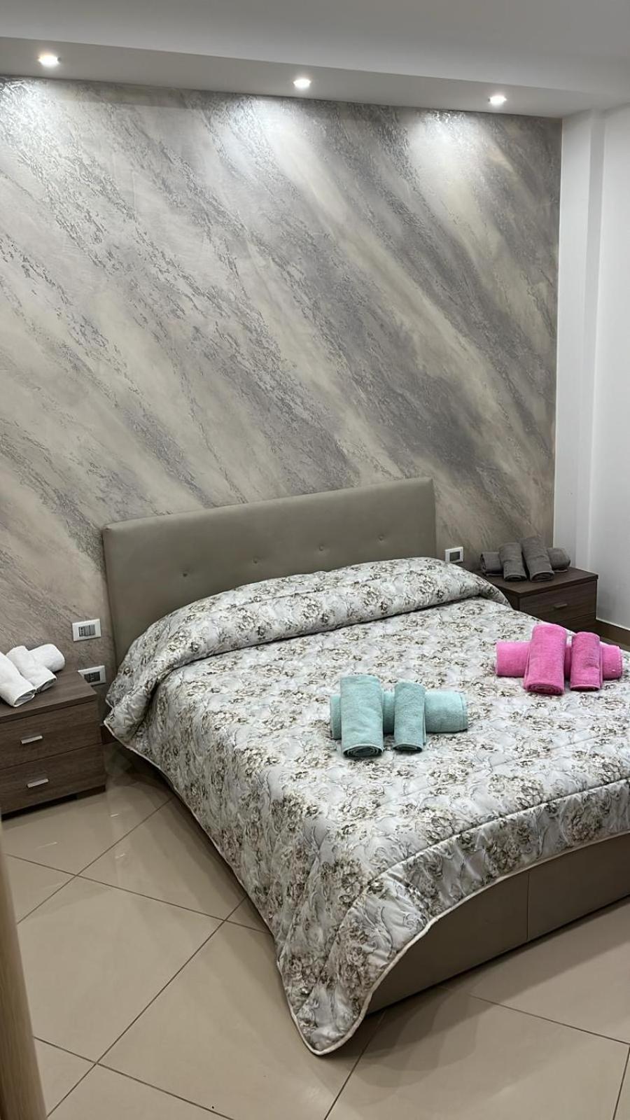 Casa Vacanza Helios Leonforte Екстериор снимка